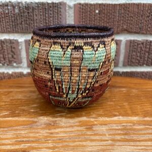 Wounaan Embers Panama Design Grass Weave Basket Stepped Primitive Folk Art Small